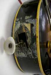 Gibson ES-175 1950 Sunburst project jack damage area.jpg